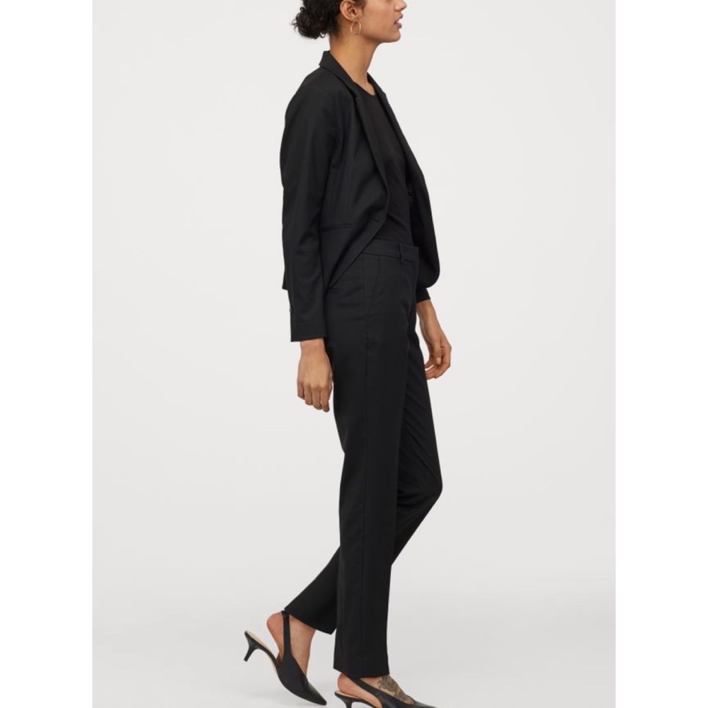 H&M Black Fitted Suit
